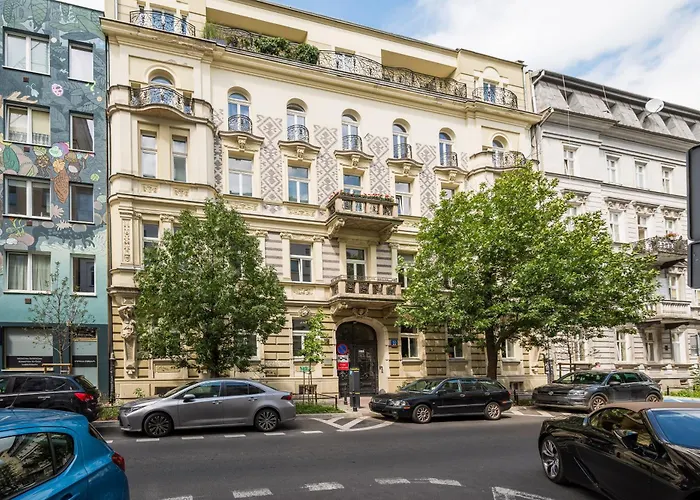Apartment Wilcza Centre Chic By Bookinghost Warsaw